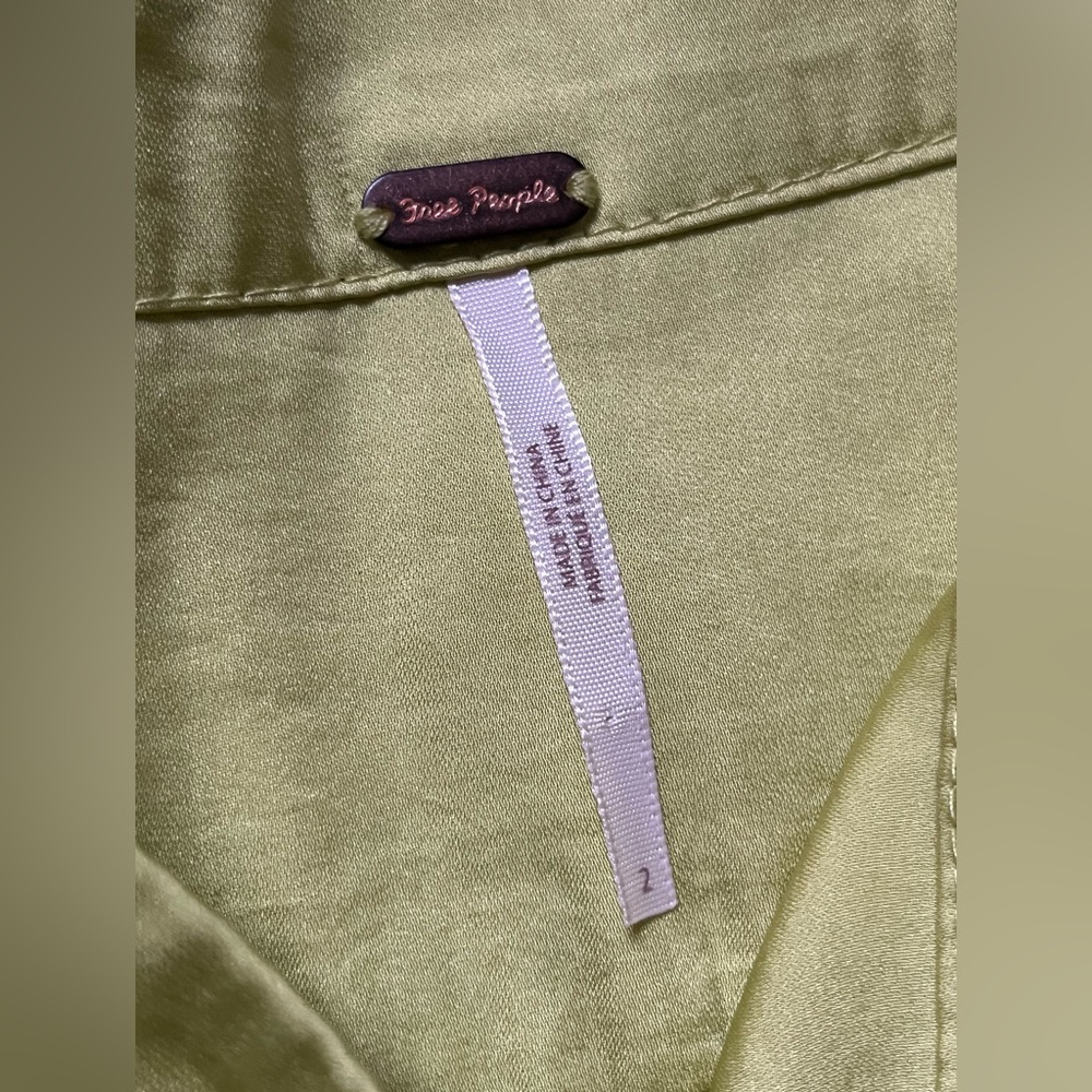 Free People Lime Green Midi Skirt SZ 2 - Picture 3 of 8